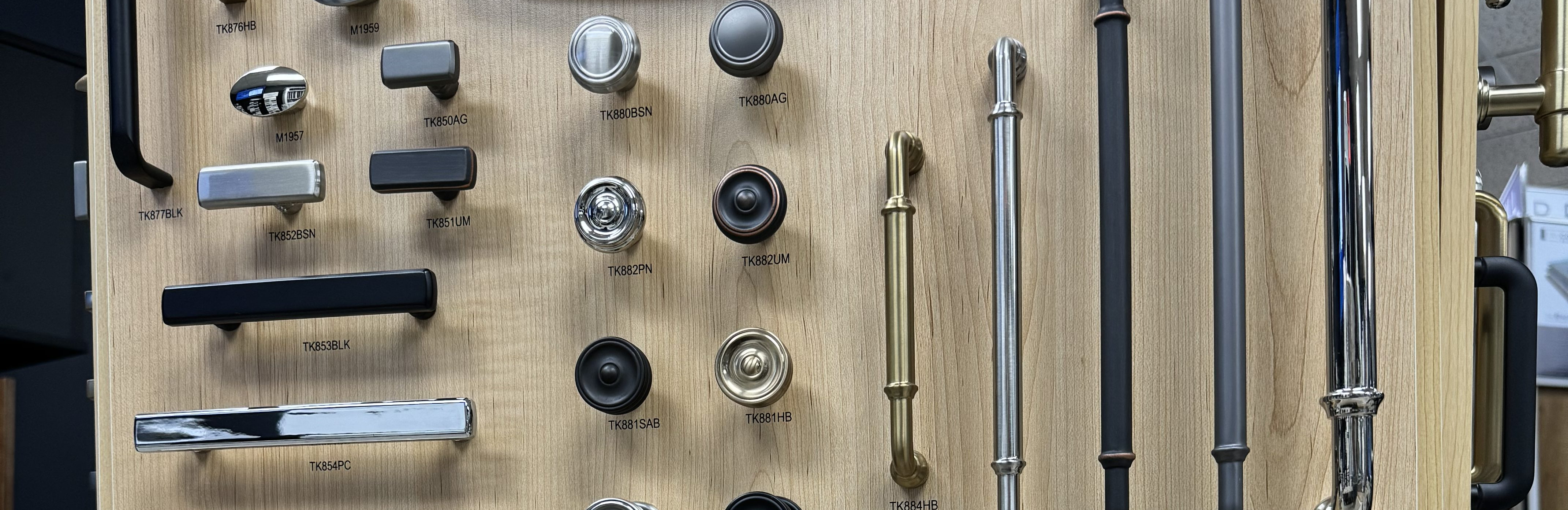 Top Knobs Display